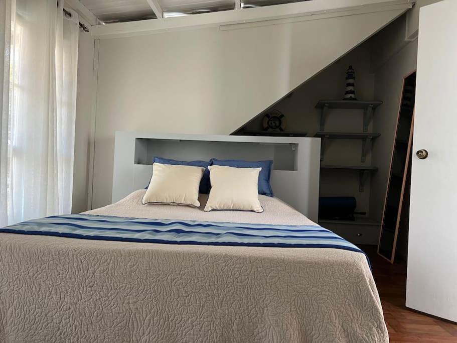 Cotzot, 3 Chambres, Pieds Dans L'eau Villa *